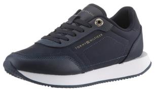 NU 20% KORTING: Tommy Hilfiger Sneakers ESSENTIAL RUNNER vrijetijdssch...