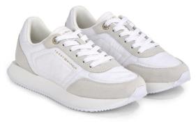 NU 20% KORTING: Tommy Hilfiger Plateausneakers ESSENTIAL RUNNER in sch...