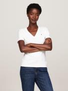 NU 20% KORTING: Tommy Hilfiger T-shirt SLIM CODY V-NK SS met geborduur...