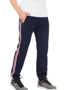 NU 20% KORTING: Trigema Sweatbroek TRIGEMA joggingbroek met strepen op...