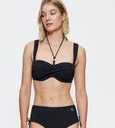 Triumph Beugelbikinitop Summer Twist DP Elegantie en comfort, midden r...