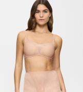 Triumph Beugelloze-bh Shape Smart Ellipse gladmakend en flatterend