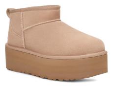 UGG Winterlaarzen Classic Ultra Mini Platform Plateaboots, instaplaarz...