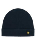 Lyle and Scott racked ribbed beanie -