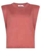 Ruby Tuesday Top zonder mouw t503-376