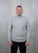 Quotrell Cannes knitted sweater