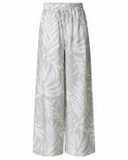 Yesta Broek a005333