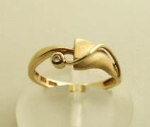 Atelier Christian 14 karaat ring met diamant